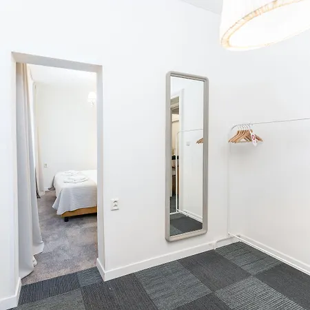 Elisabeth Old Town Hotell 3*