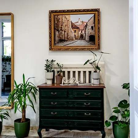 Szálloda Elisabeth Old Town 3*