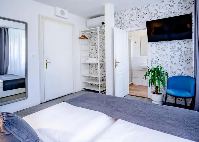 伊丽莎白旧城旅馆 3*