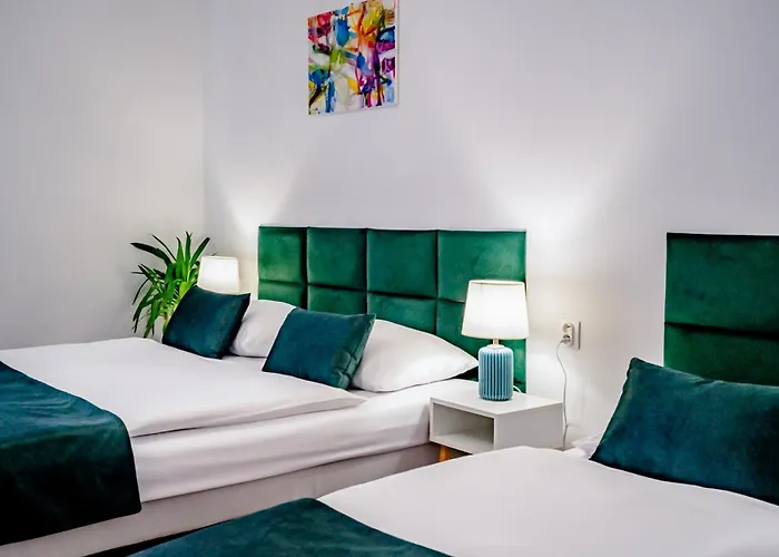 Elisabeth Old Town Hotel