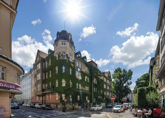 Elisabeth Old Town Hotel