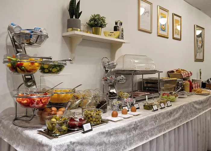 Elisabeth Old Town Hotel