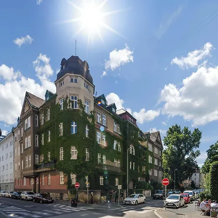 Elisabeth Old Town Hotell