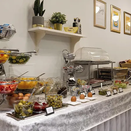 Elisabeth Old Town Hotell