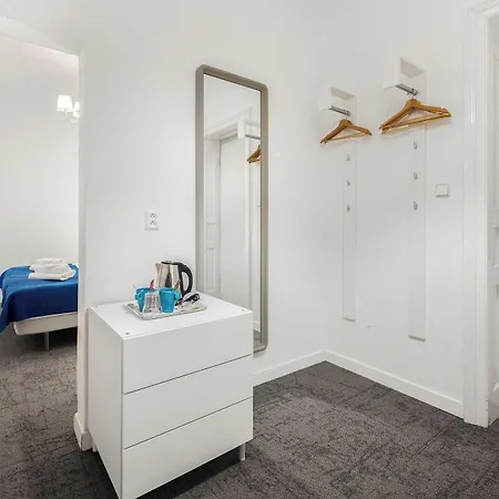 Elisabeth Old Town 3*