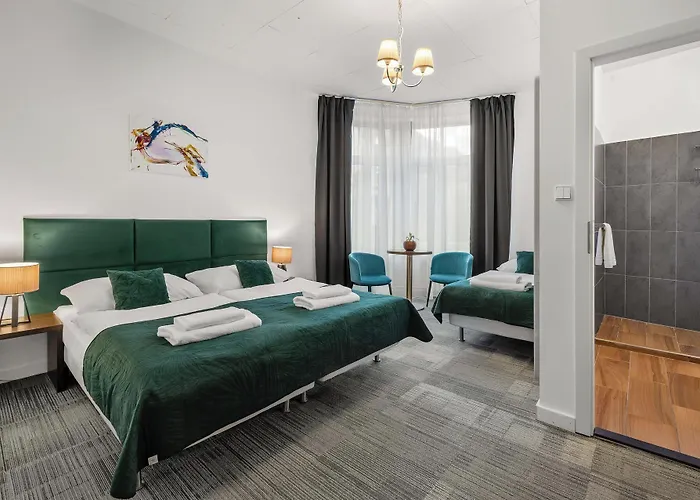 Elisabeth Old Town 3*