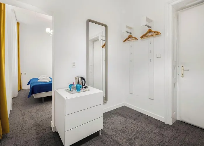 Elisabeth Old Town 3*