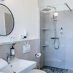 Hotel Elisabeth Old Town 3*