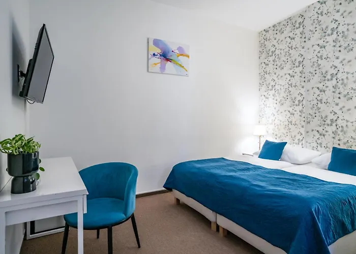 Elisabeth Old Town Hotel