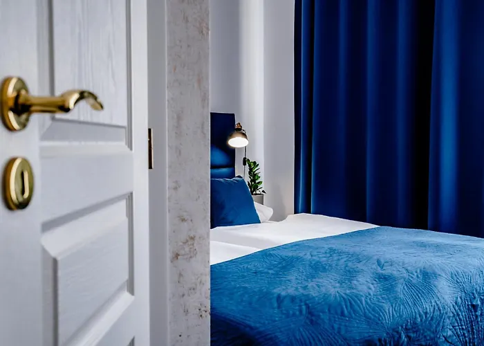 Hotel Elisabeth Old Town 3*