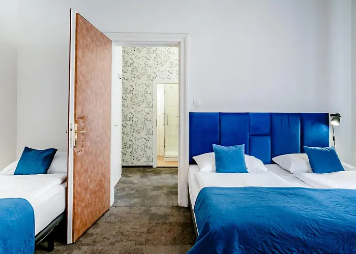 Elisabeth Old Town 3*